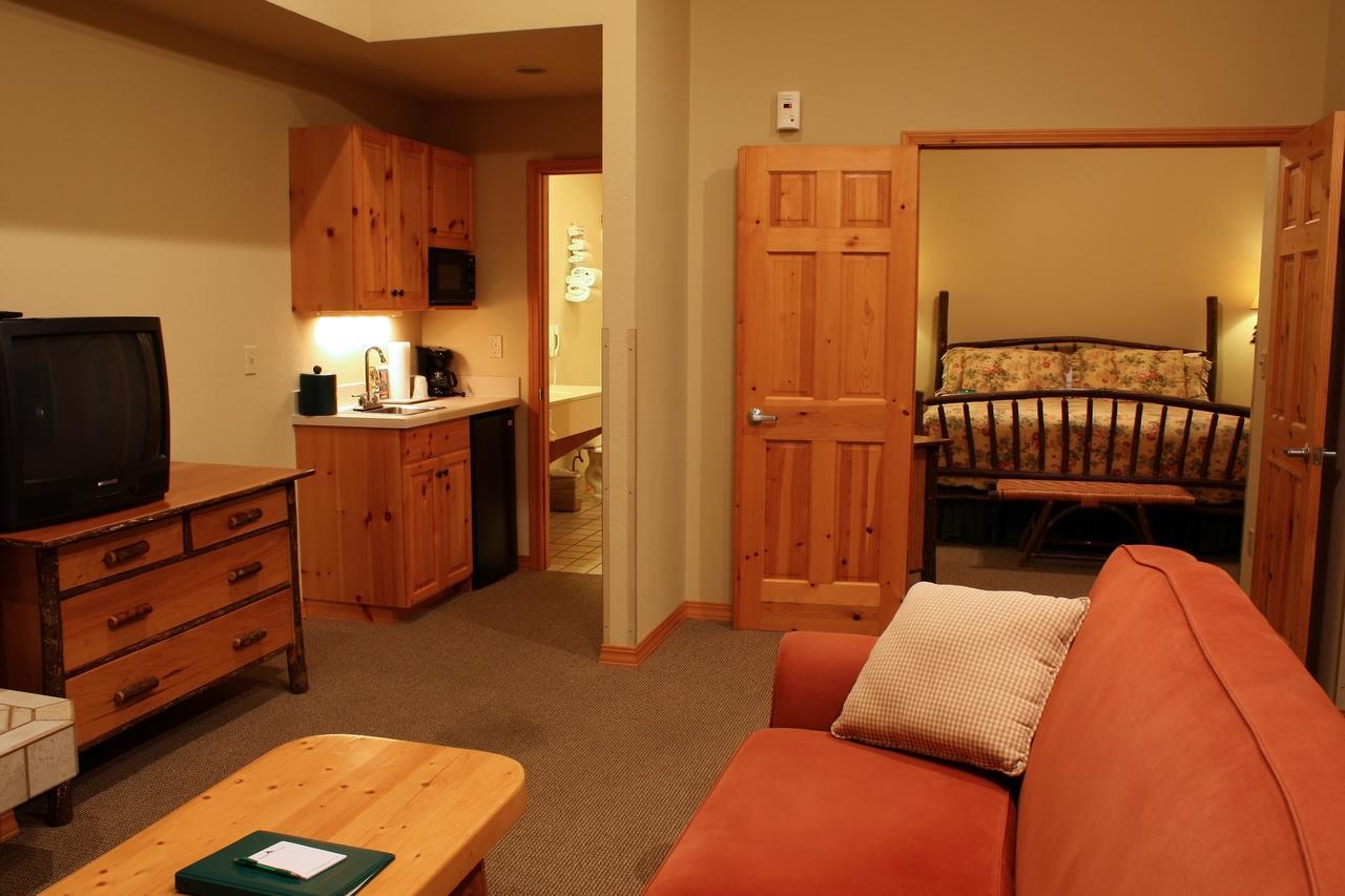 Mountain Lake Lodge Woods Bay Екстер'єр фото