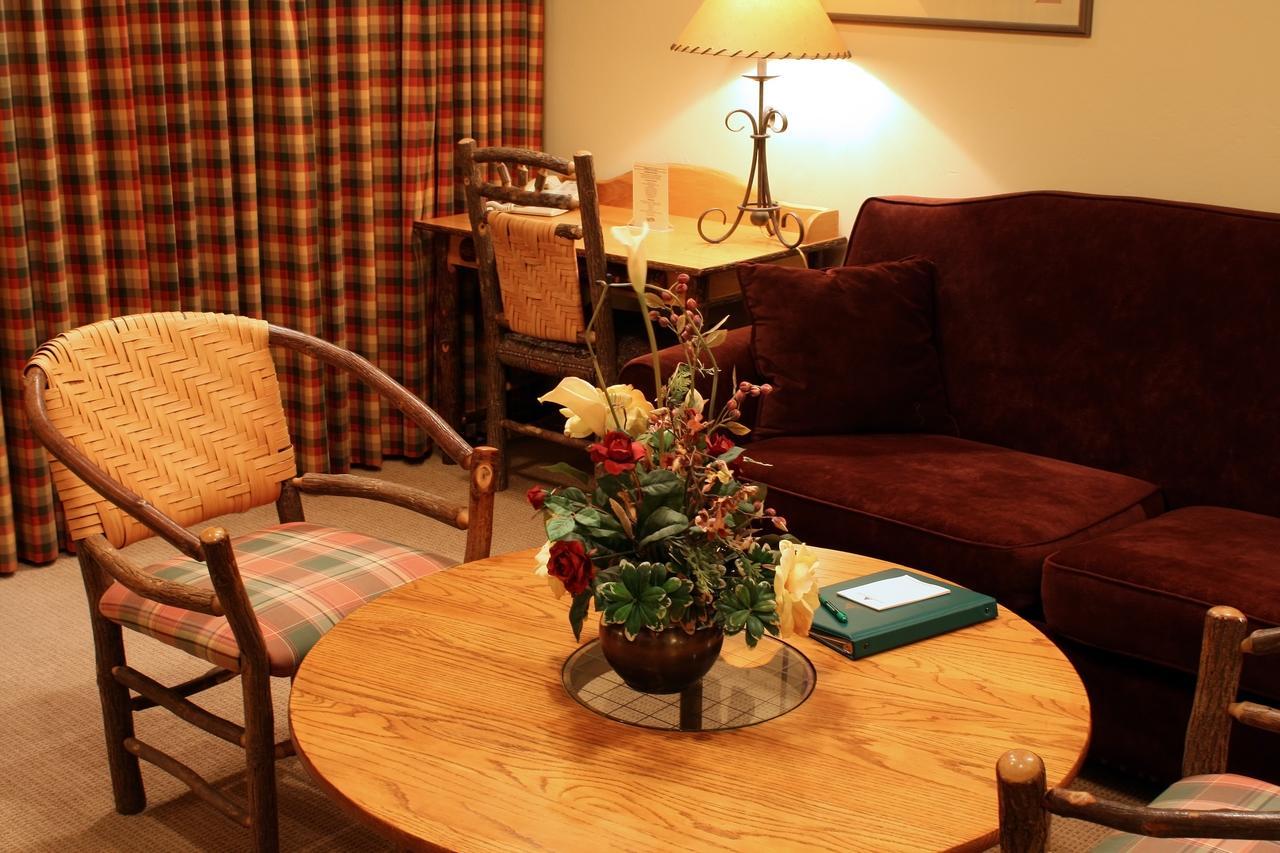 Mountain Lake Lodge Woods Bay Екстер'єр фото